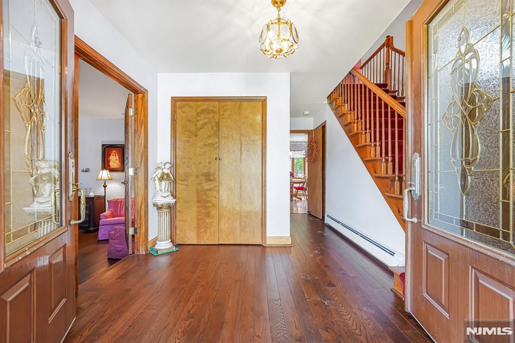 Photo of 621 Bloomfield Avenue, Nutley, NJ 07110 (MLS # 25014880)