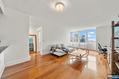 Photo of 88 Morgan Street #4107, Jersey City, NJ 07302 (MLS # 26007289)