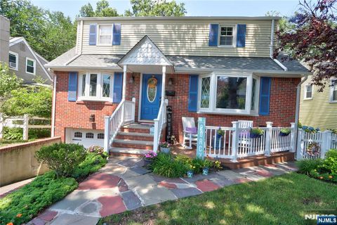 9 Nelson Place Nutley NJ 07110