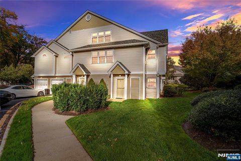 Photo of 25 Mayer Drive, Clifton, NJ 07012 (MLS # 25038646) Photo of 25 Mayer Drive, Clifton, NJ 07012 (MLS # 25038646)