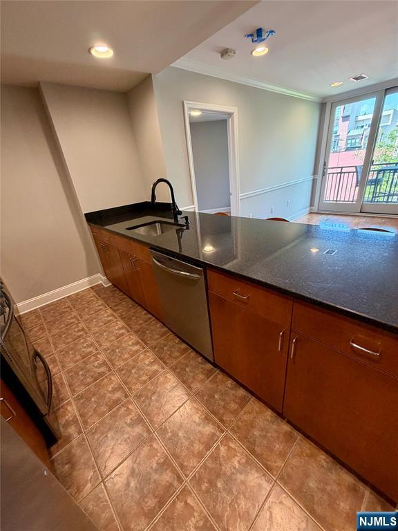 70 Adams Street 4A