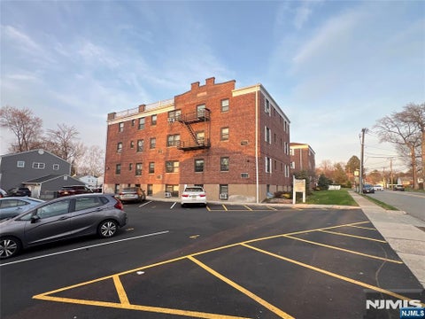 Photo of 241 E Main Street #3A, Bergenfield, NJ 07621 (MLS # 26025903)