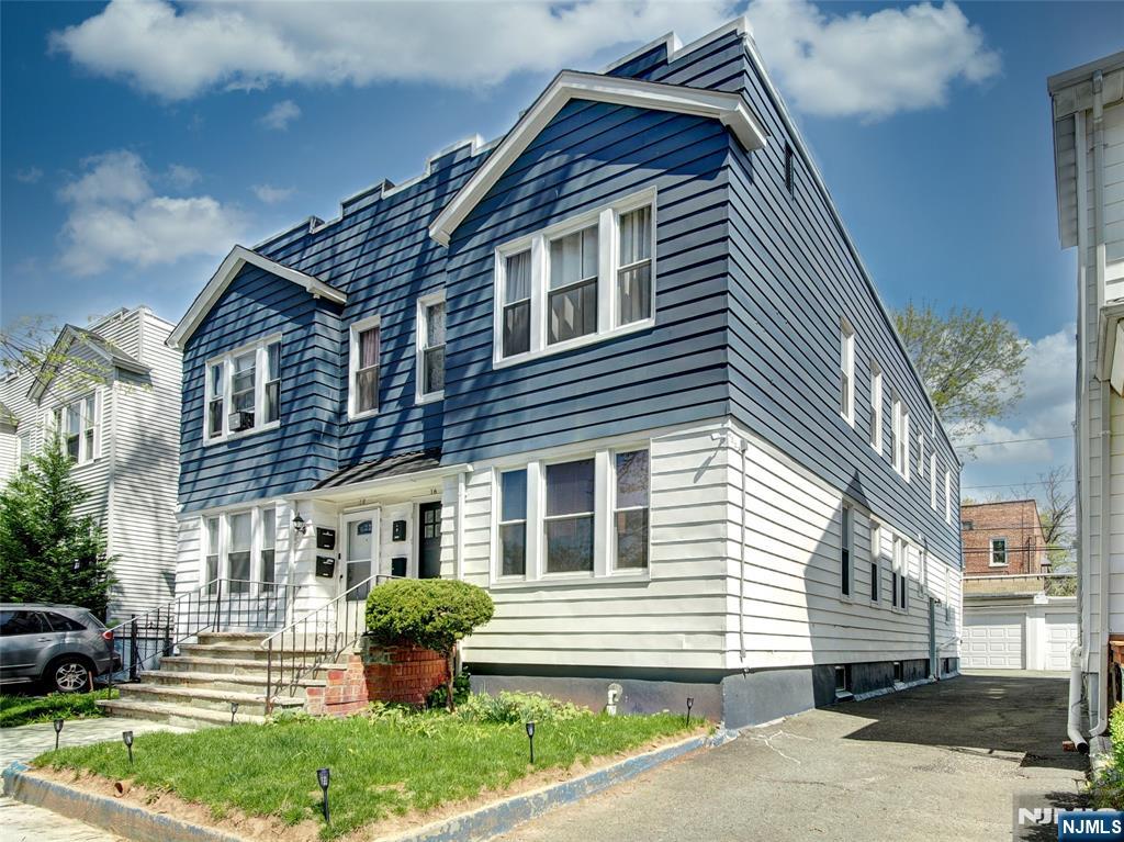Property for Sale at 16 Mckay Avenue, East Orange, New Jersey - Bedrooms: 4 
Bathrooms: 2 
Rooms: 10  - $599,900