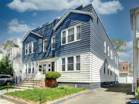 16 McKay Avenue East Orange NJ 07018