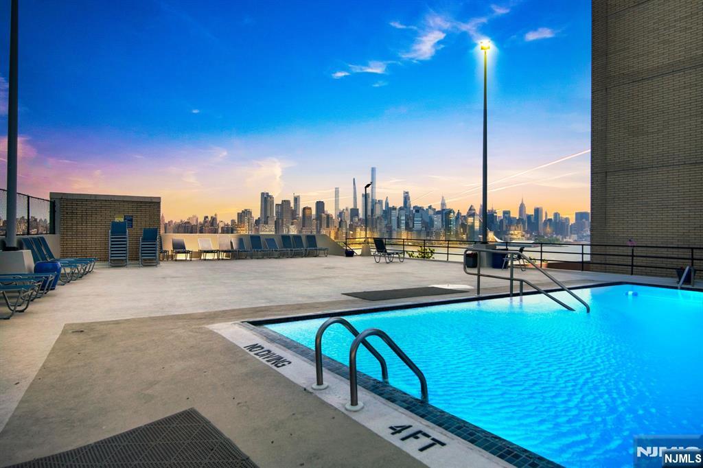Rental Property at 6600 Jfk Blvd E 11D, West New York, New Jersey - Bedrooms: 2 
Bathrooms: 2 
Rooms: 4  - $4,500 MO.