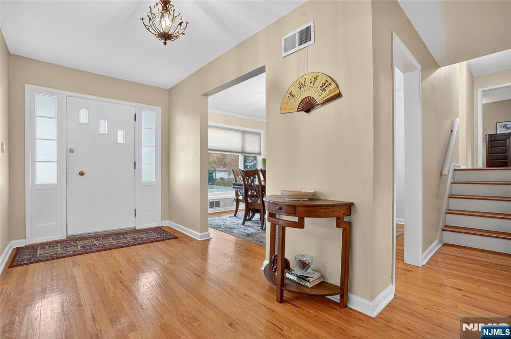 16 Greentree Terrace