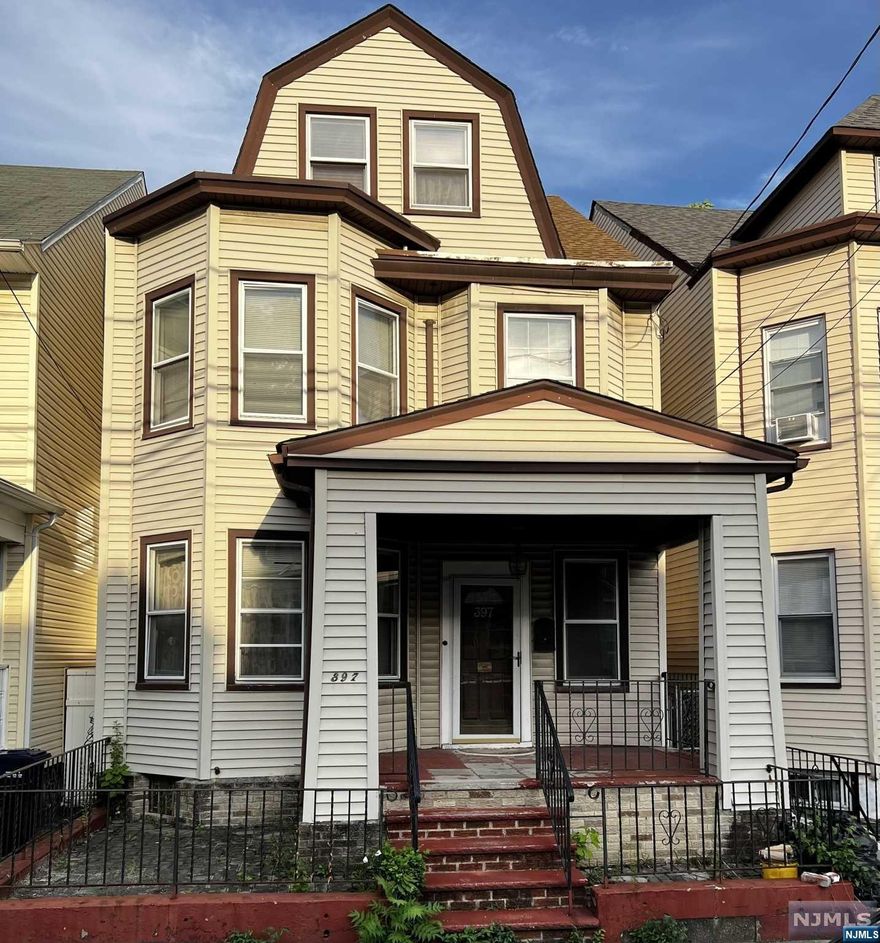 Calling all Investors and Contractors. Great Opportunity to bring this Approximately 1,800 square foot home back to life! A must See in Historic Paterson District.