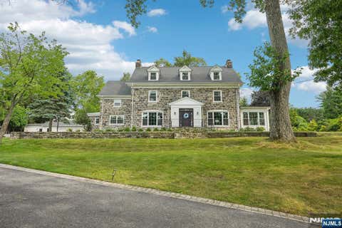 Photo of 117 Forest Way, Essex Fells, NJ 07021 (MLS # 26025046)