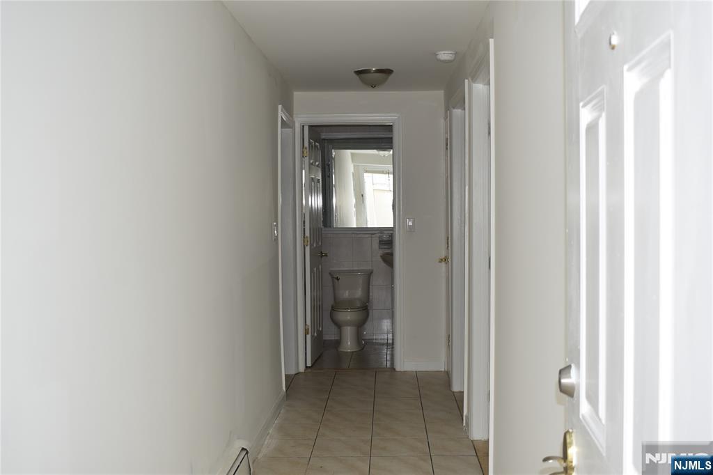 100 Kipp Avenue 2
