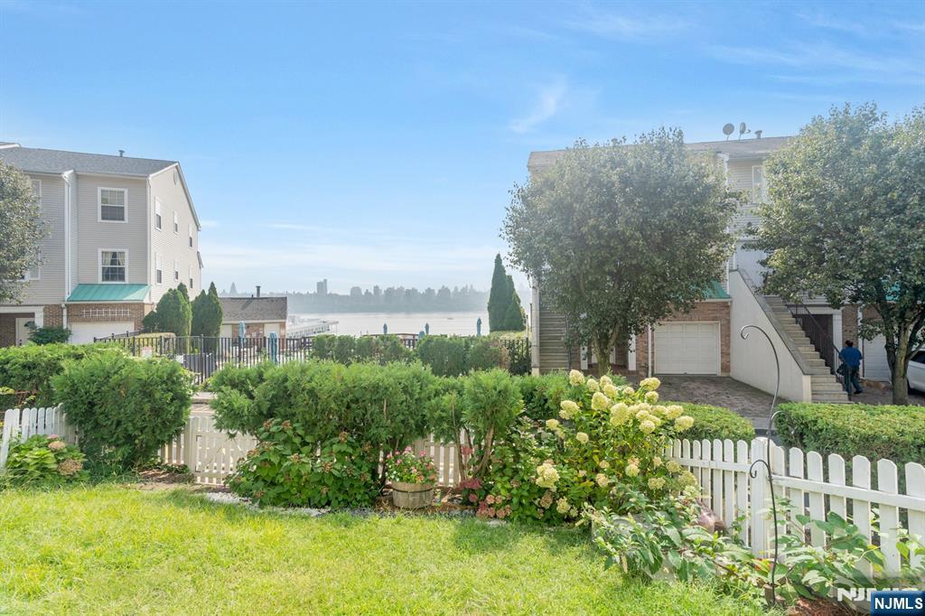 66 Bergen Ridge Road Unit 1