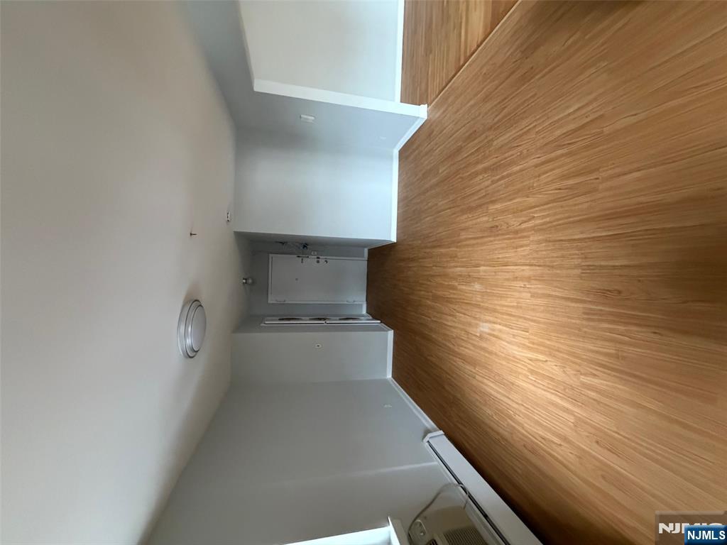 559 Anderson Avenue C4