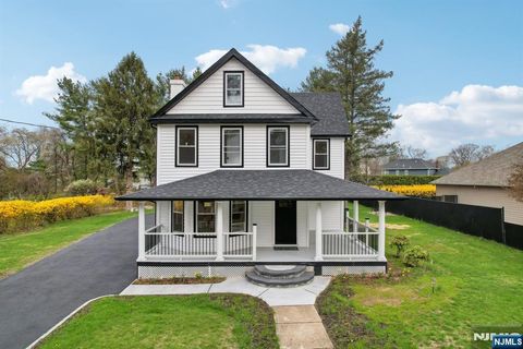 295 Ratzer Road, Wayne, NJ 07470 - MLS#: 25012826