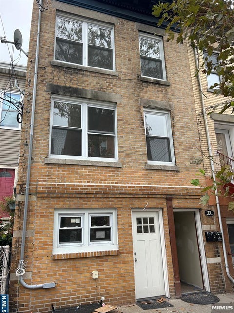 Photo of 35 Wright AVE, Jersey City, NJ 07306 (MLS # 26037650)