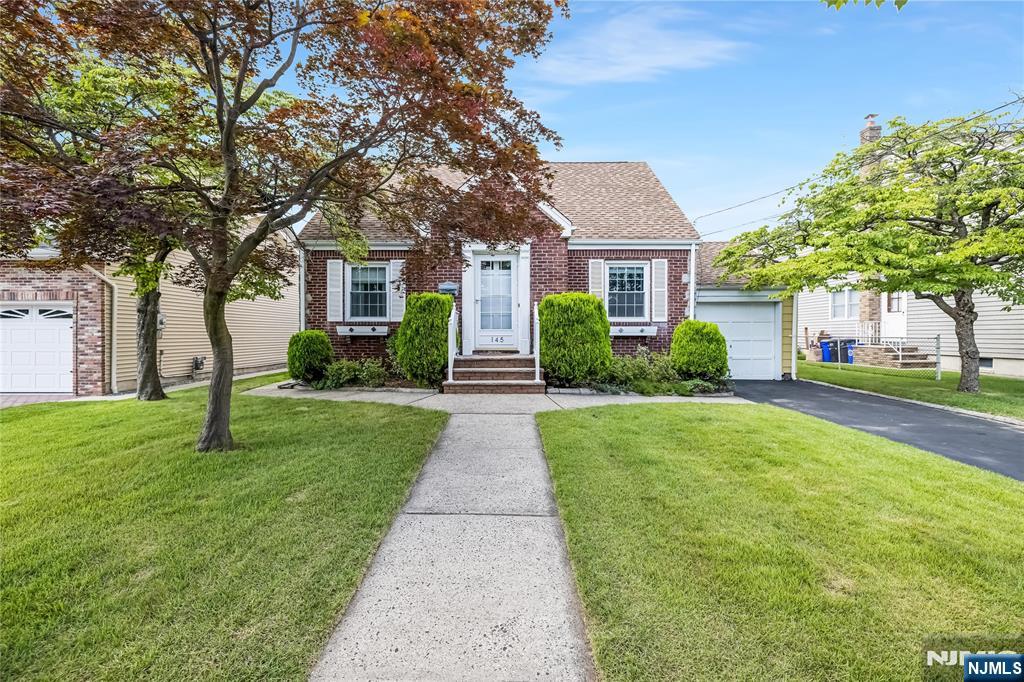 145 Evans Place