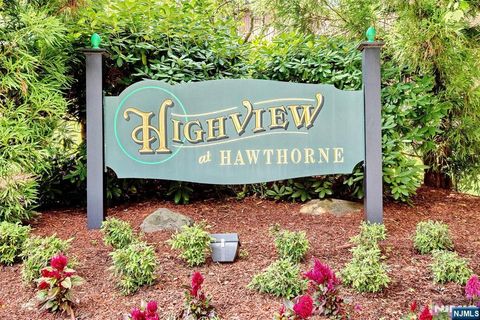 Photo of 6 Alana Drive #6, Hawthorne, NJ 07506 (MLS # 25041709)
