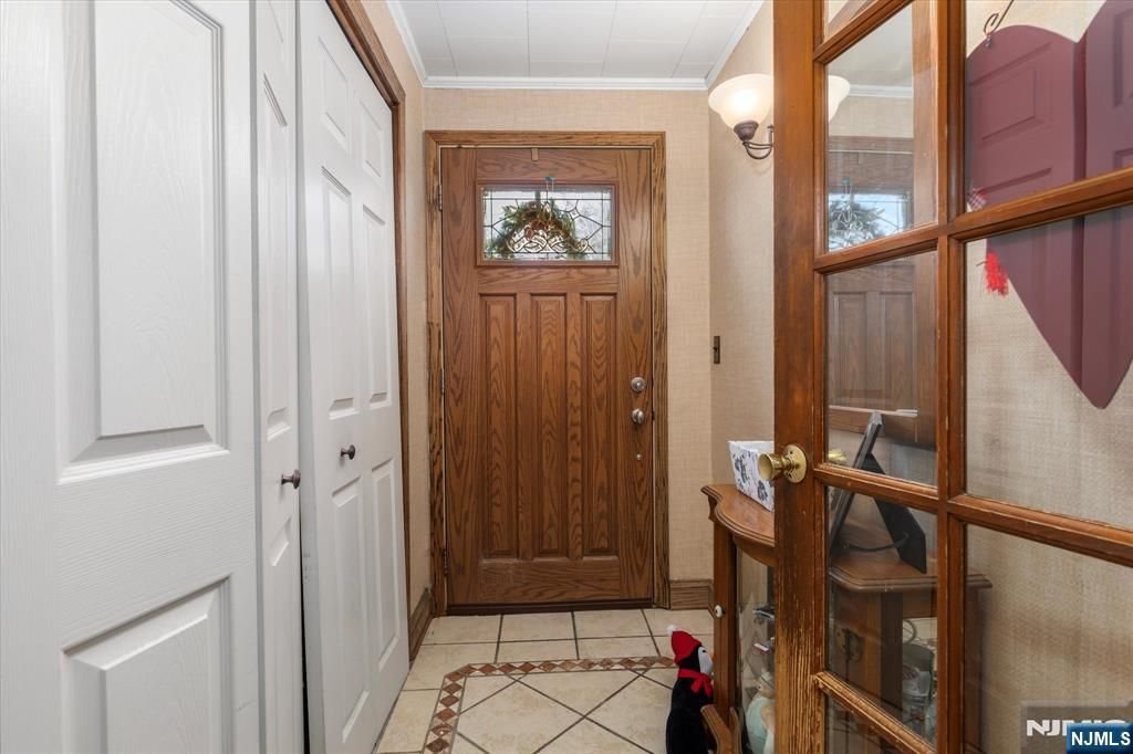 Photo of 320 Watson Avenue, Lyndhurst, NJ 07071 (MLS # 26002744)