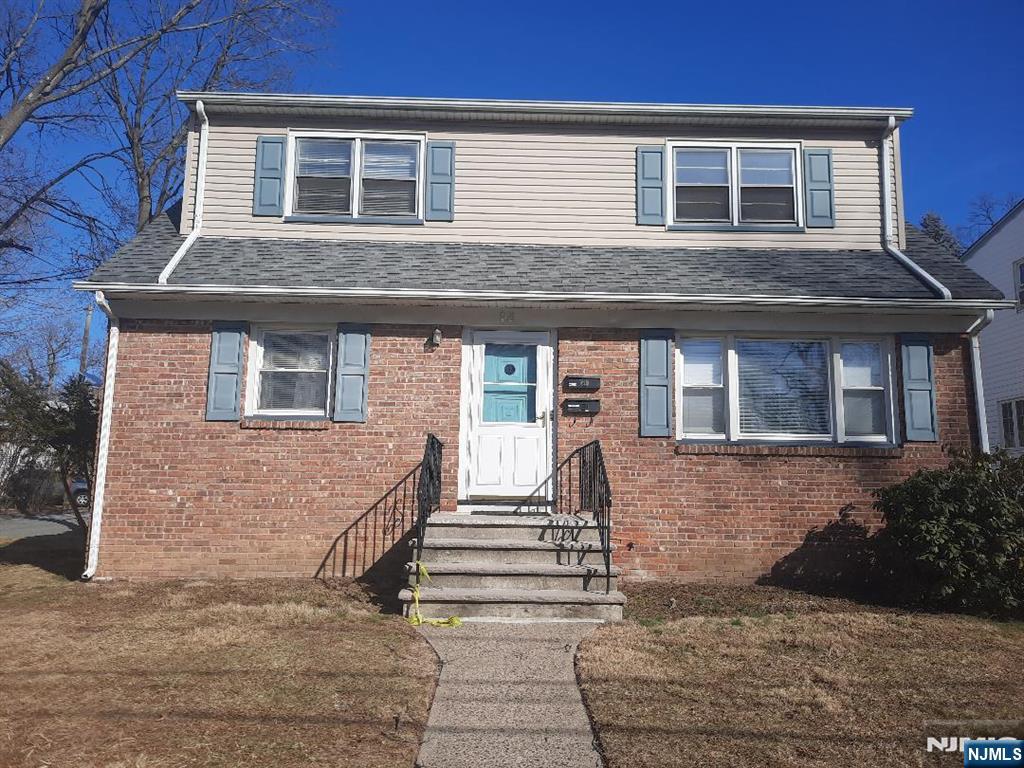 15 9th Ave, Hawthorne, New Jersey - 2 Bedrooms  
1 Bathrooms  
4 Rooms - 