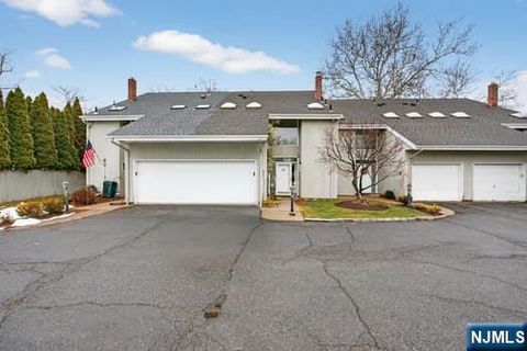 7 Hopson Avenue 702 Little Falls NJ 07424