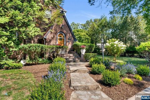 Photo of 65 Merrison Street, Teaneck, NJ 07666 (MLS # 25032222)