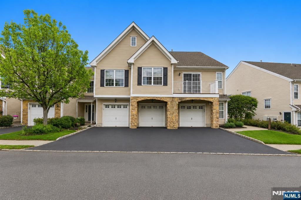131 Mountainside Drive
