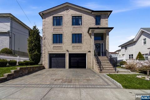 Photo of 431 Forest Street, Kearny, NJ 07032 (MLS # 26010653)