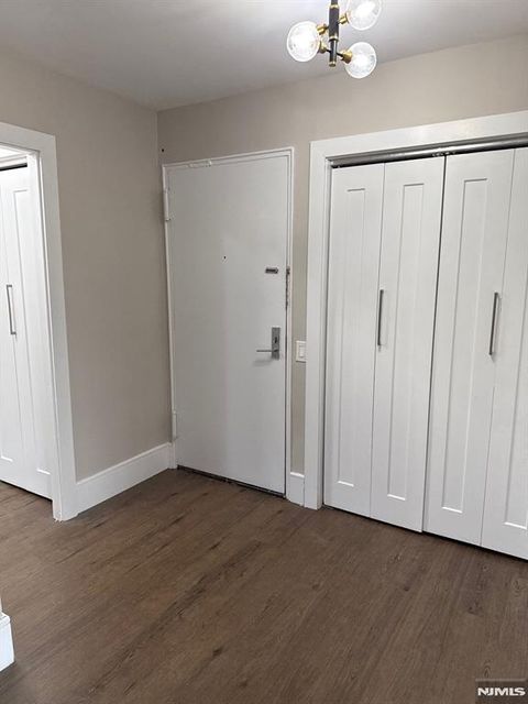 Photo of 2400 Hudson Terrace #3F, Fort Lee, NJ 07024 (MLS # 26007306)