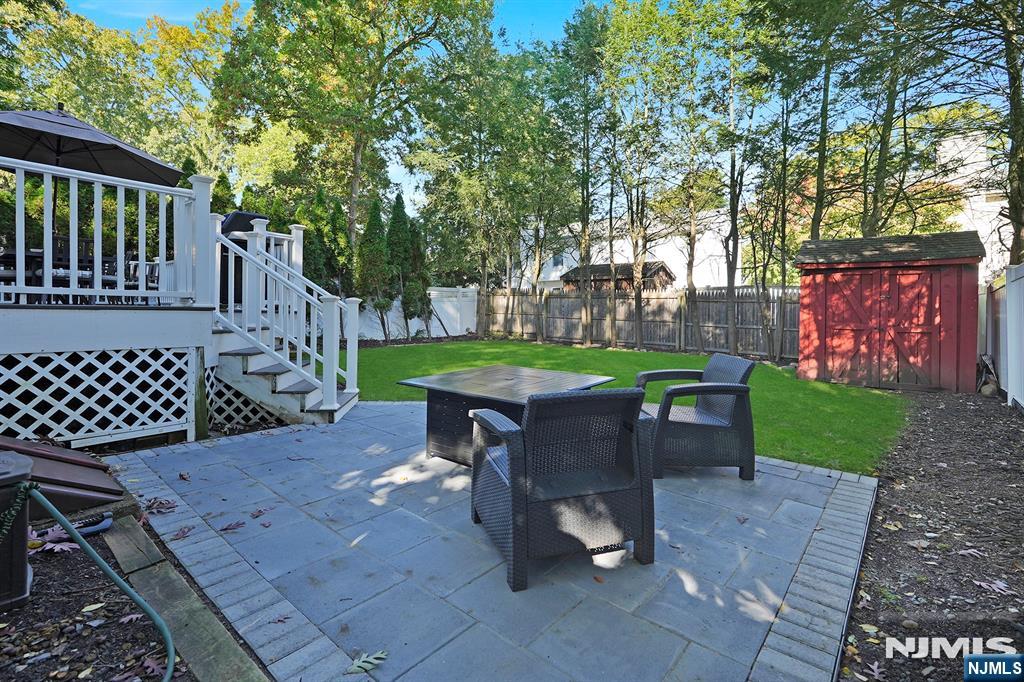 123 Summit Avenue