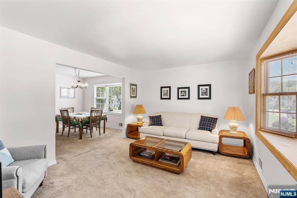 5 Oakwood Terrace