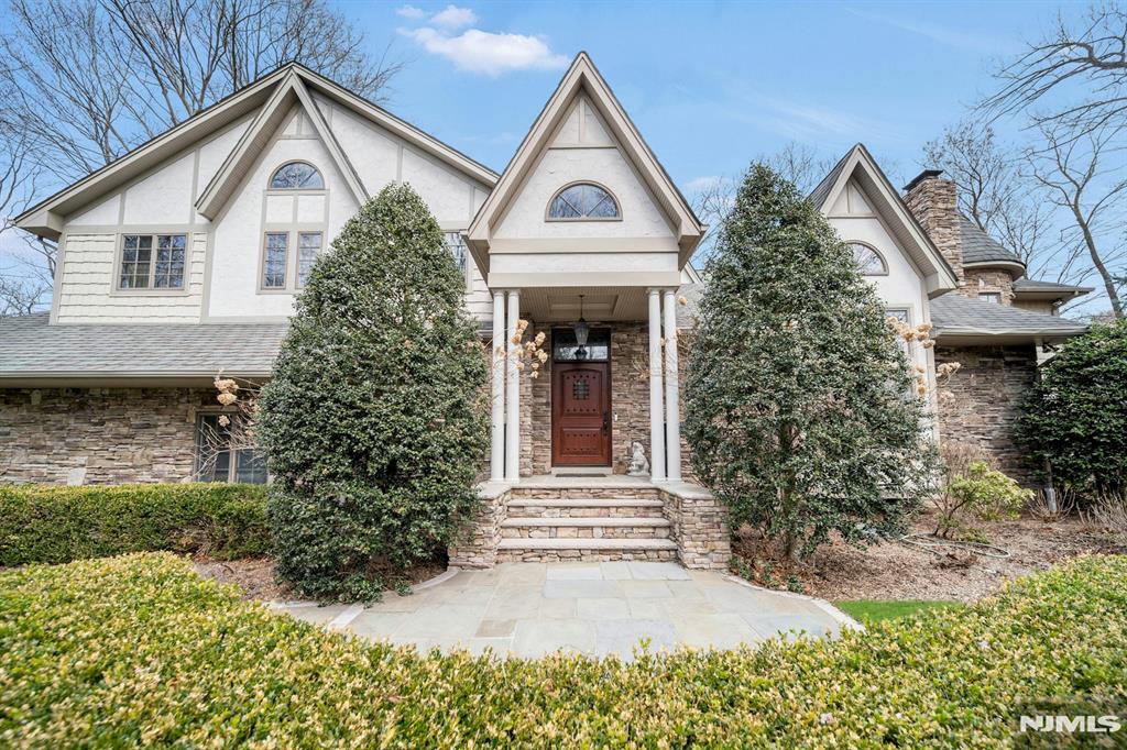 717 Ashmont Road
