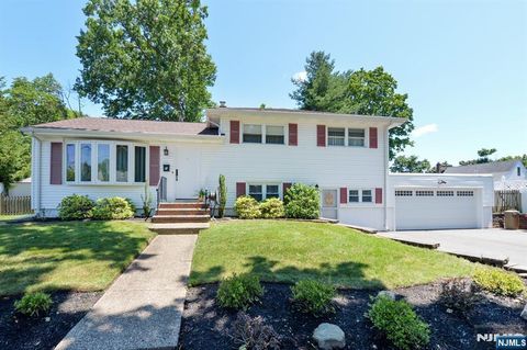 Photo of 7 Harrison Street, Dumont, NJ 07628 (MLS # 26025177)