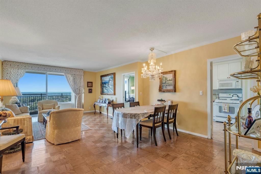Photo of 1530 Palisade Ave #23N, Fort Lee, NJ 07024 (MLS # 25032744)
