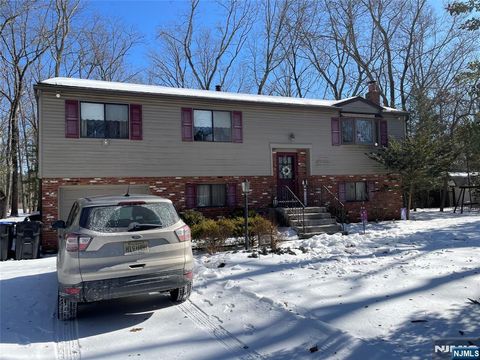 Photo of 2212 Oakwood Lane, Other Areas, NJ (MLS # 26004997)