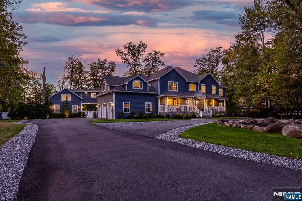 Photo of 49 North Avenue, Montvale, NJ 07645 (MLS # 25038710)