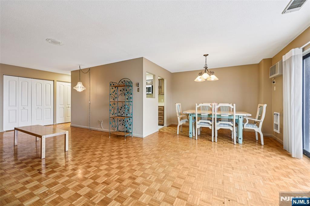 140 Euclid Avenue 6E