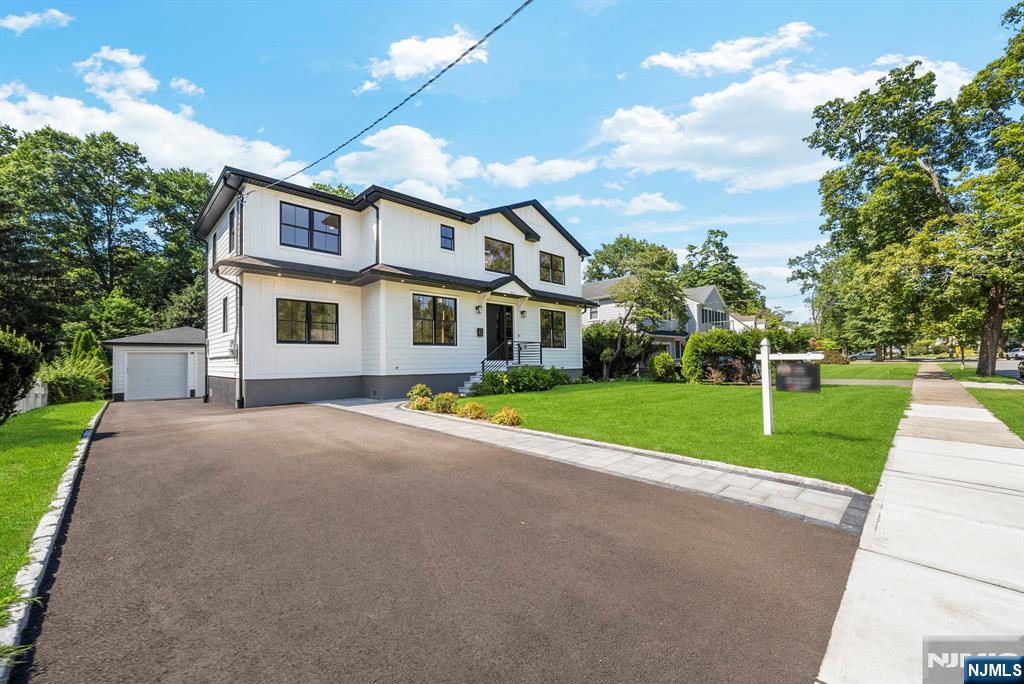 326 Northern Parkway