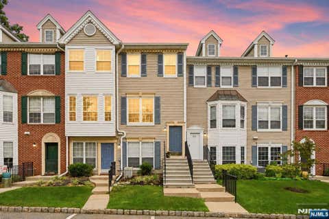 Photo of 1204 Sycamore Lane, Mahwah, NJ 07430 (MLS # 26026364)