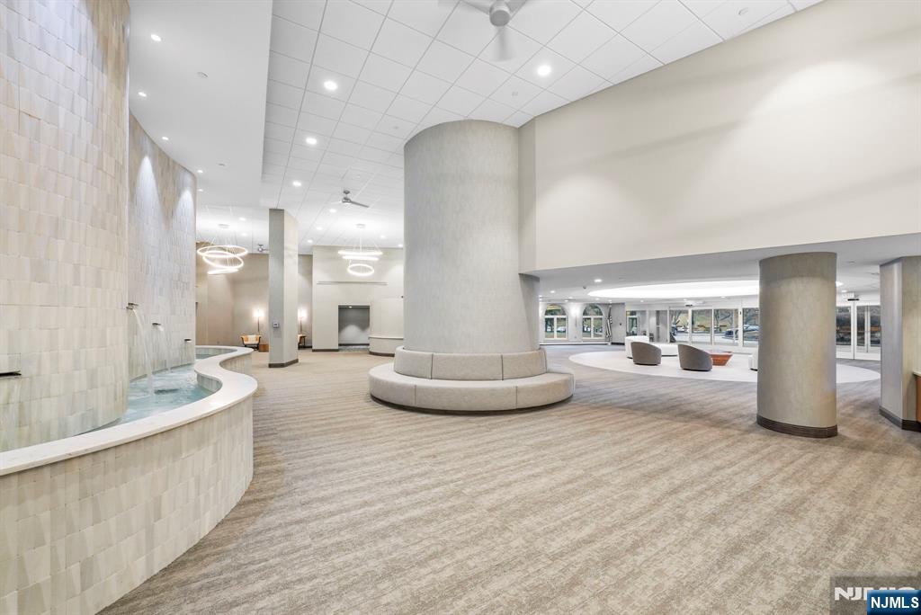 10 Smith Manor Boulevard 307
