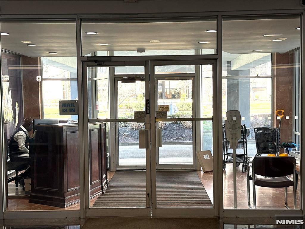 Photo of 280 S Prospect Avenue #3N, Hackensack, NJ 07601 (MLS # 26010455)