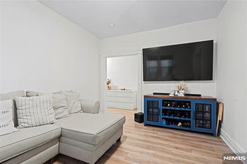 6601 Bdway C4 West New York NJ 07093