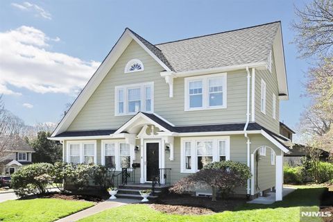 61 Fairview Avenue Glen Rock NJ 07452