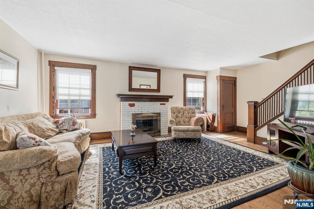 312 Van Buren Avenue