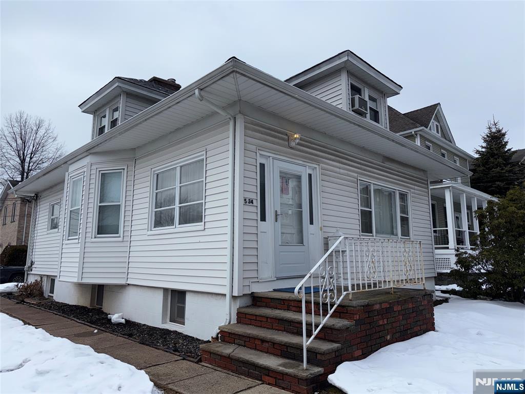534 Moonachie Avenue