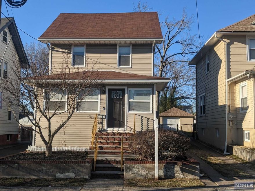 IMMACULATE MOVE-IN CONDITION HOME NESTLED IN A DESIRABLE RESIDENTIAL NEIGHBORHOOD...NEWER SIDING, WINDOWS, HARDWOOD FLOORS...LARGE FAMILY ROOM/SLIDING DOOR TO A LARGE PATIO AND ABOVE GROUND POOL...2 ZONES CENTRAL HEAT AND AIRCONDITIONING...WALK UP TO ATTIC FOR EXTRA ROOM...FULL FINISHED BASEMENT WITH 1/2 BATH...LONG DRIVEWAY FOR 6 CARS...133 FEET DEEP PROPERTY...CLOSE TO NYC TRANSPORTATION, SHOPPING, SCHOOLS MAJOR HIGHWAYS.