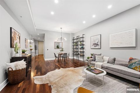 Photo of 159 2nd Street #403, Jersey City, NJ 07302 (MLS # 26008247)