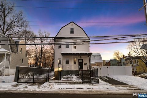 Photo of 396 14th Avenue, Irvington, NJ 07111 (MLS # 26001518)