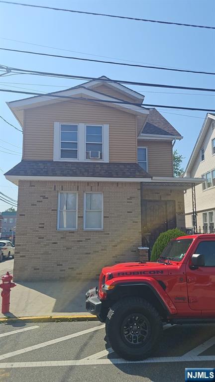 Rental Property at 313 Chestnut St, Kearny, New Jersey - Bedrooms: 3 
Bathrooms: 1 
Rooms: 6  - $2,400 MO.