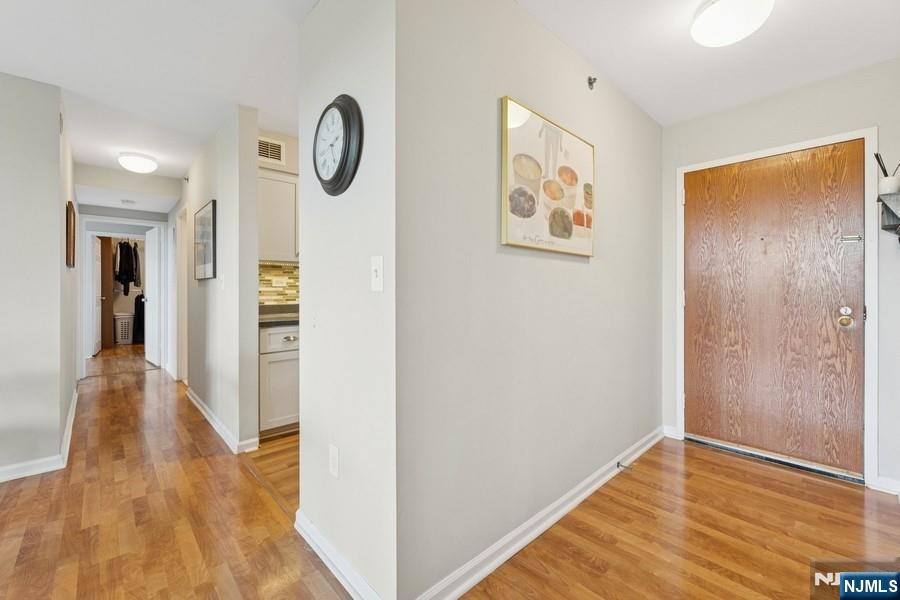 300 Main Street 812