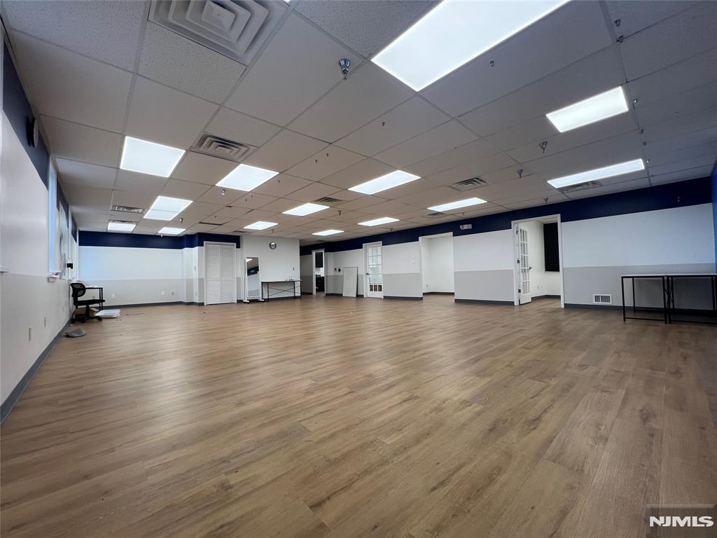 385 Clinton Avenue First Floor