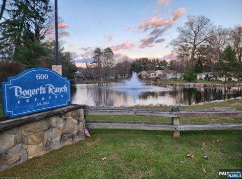 Photo of 600 Pulis, Mahwah, NJ 07430 (MLS # 25036194)