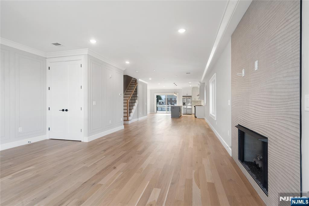 362 Lafayette Avenue B